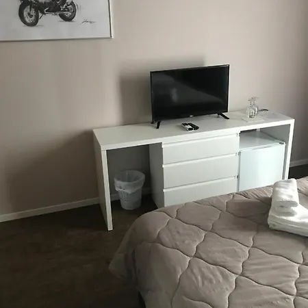 Laurus Bed & Breakfast